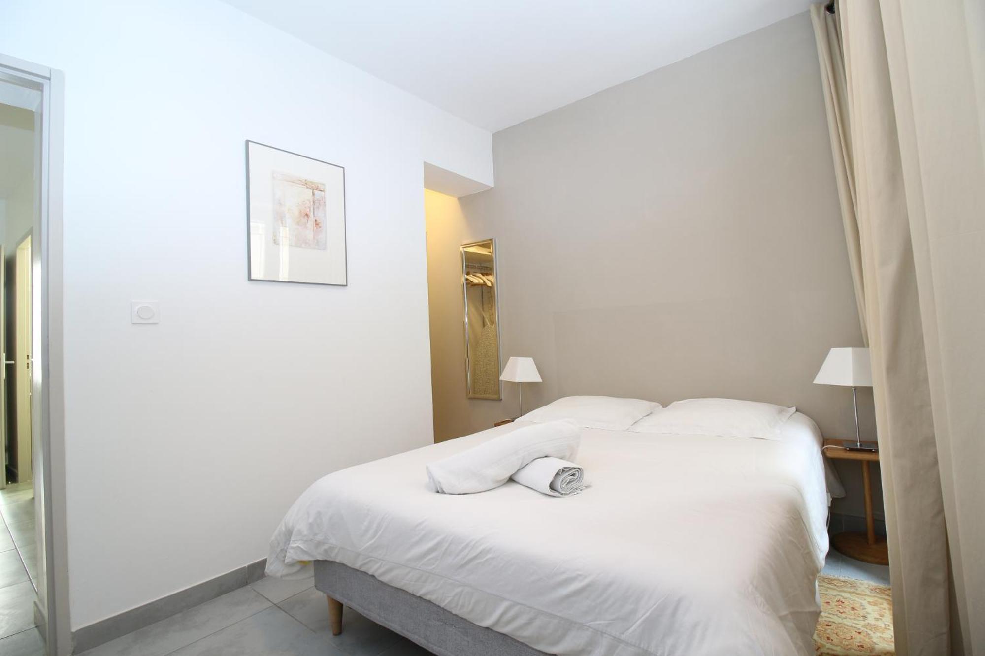 T3 Appartement Hypercentre Proche Commerce- Parking - 2 Chambres Wifi Gratuit Авіньйон Екстер'єр фото
